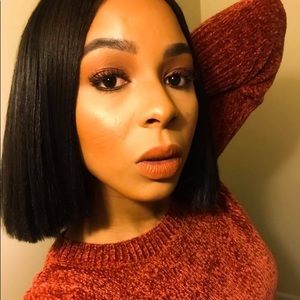 Meet your Posher, Latoya